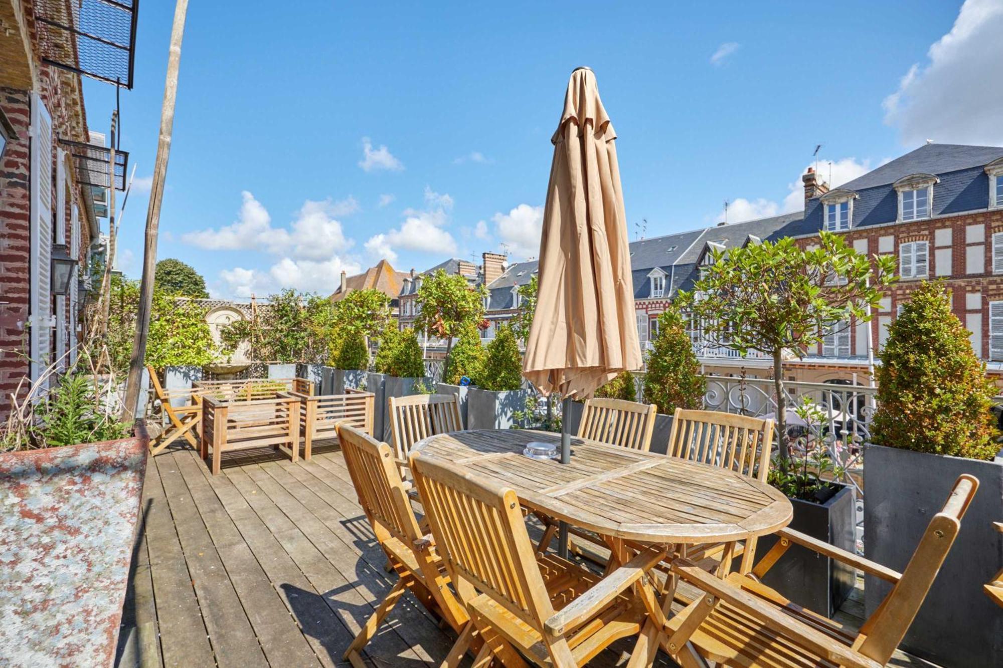 CMG - Duplex de standing au coeur de Deauville - 7P - Terrasse Extérieur photo